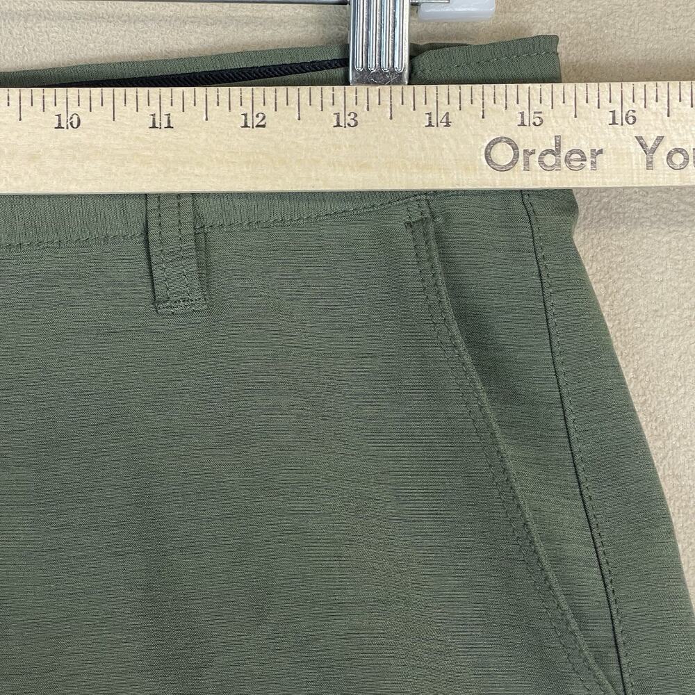 BYLT Basics Short Mens S Green Kinetic Tapered Stretch Wrinkle Resistant 8"‎ - Picture 5 of 13